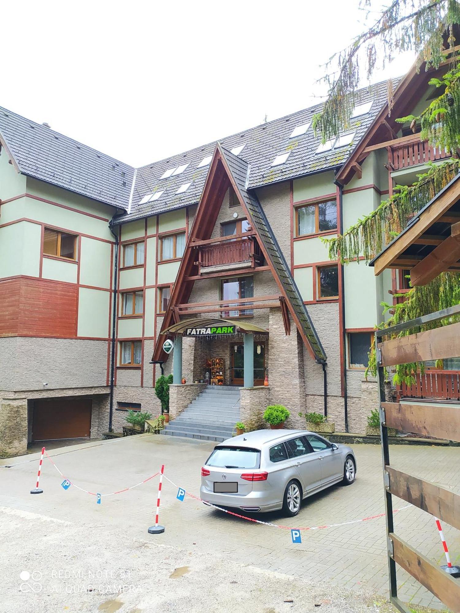 Apartmanovy Dom Fatrapark 1- Ap 318, Ap 306 Mezonet ルジョムベロク エクステリア 写真